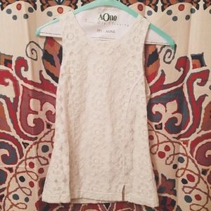 Banana Republic White Tank