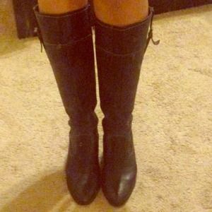 Black boots