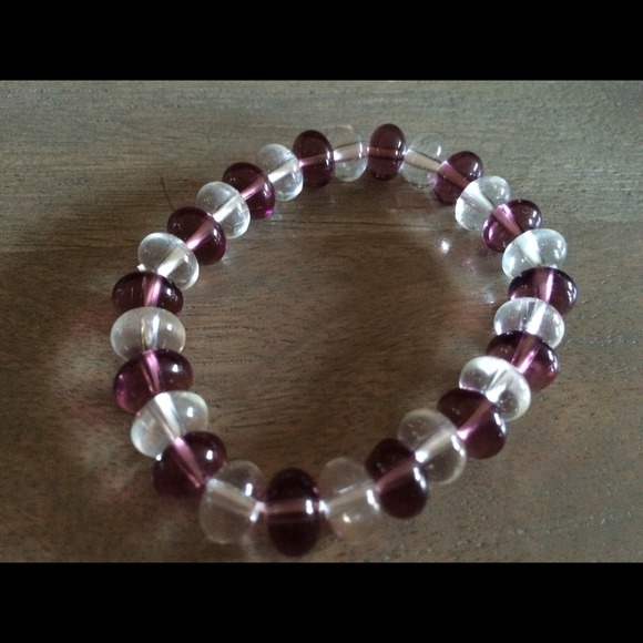 Stretch bead bracelet brand new never worn