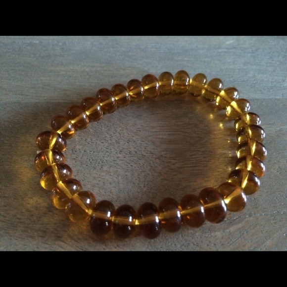 Stretch bead bracelet brand new never worn