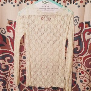 Rue 21. Lace top