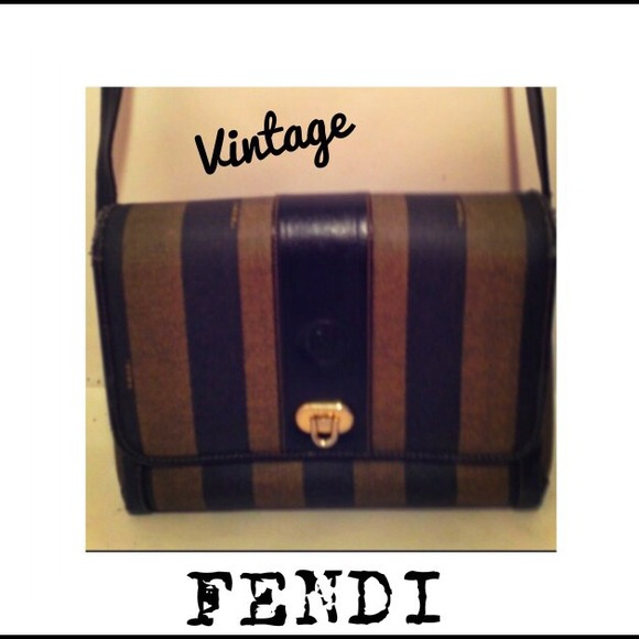 Vintage Fendi crossbody