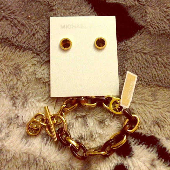 *NWT* tortoise shell Michael Kors set