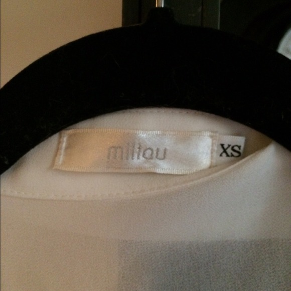 Lf button up - Picture 2 of 2