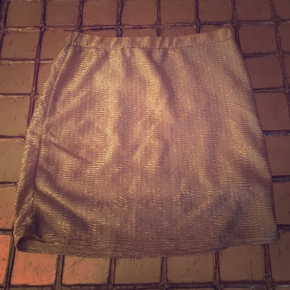 S.Y.L.K. Metallic Gold Mini Skirt