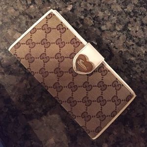 Authentic Gucci Wallet