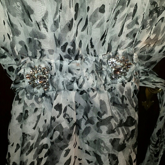 Tunic - Picture 2 of 2