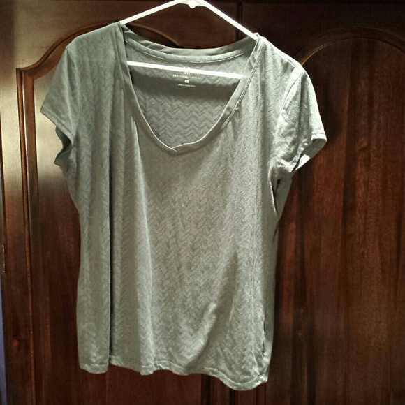 T shirt - Picture 1 of 2