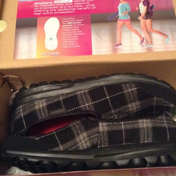 Skechers GoWalk Fitness Shoes
