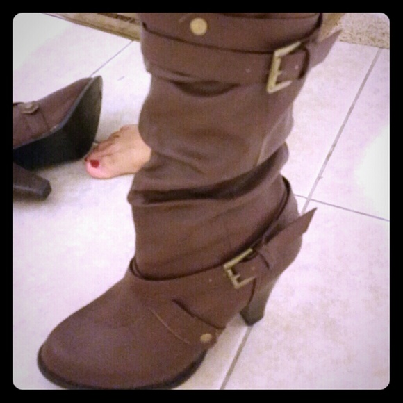 Brown boots
