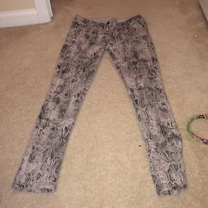 Snakeskin print Patterned jeans