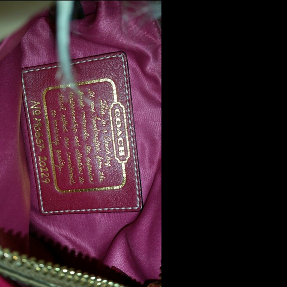 Coach Bag - Picture 3 of 4