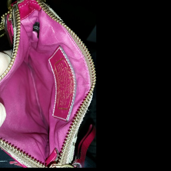 Coach Bag - Picture 4 of 4