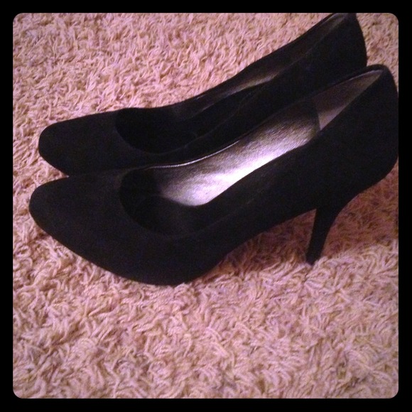 Banana Republic Other - Black suede Mad Men Banana Republic heels