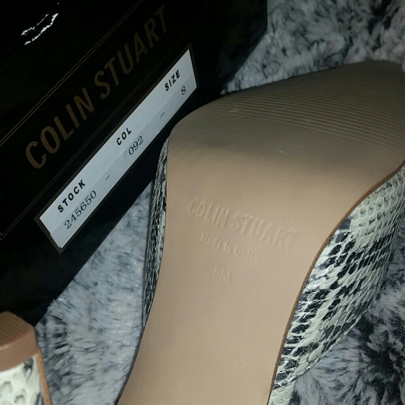 Colin Stuart Point Toe Pumps - Picture 4 of 4