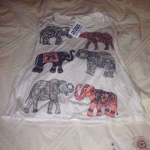 ❌TRADED❌Elephant muscle shirt
