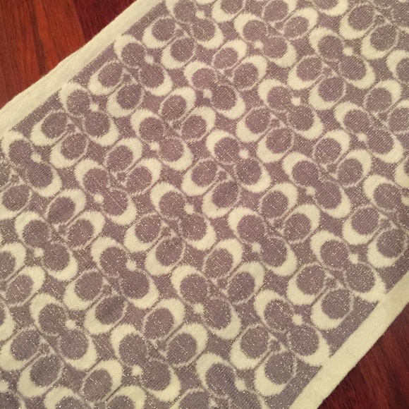 100% authentic sparkly two sided Coach wool scarf - Picture 2 of 4