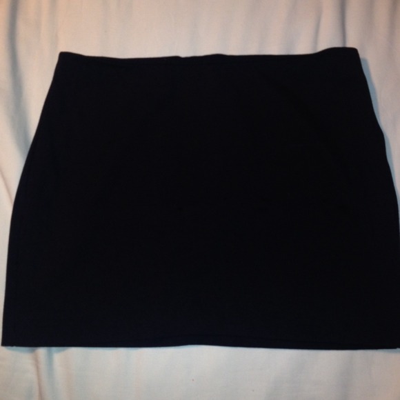 Black Express skirt