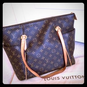 Louis Vuitton Monogram Totally PM handbag