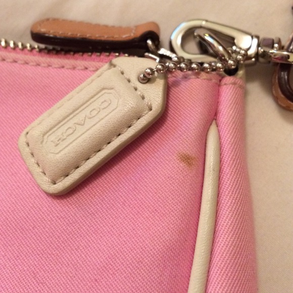 Authentic Coach purse - Picture 2 of 4
