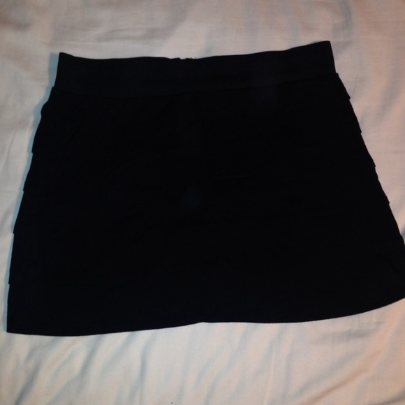 Black Express Skirt