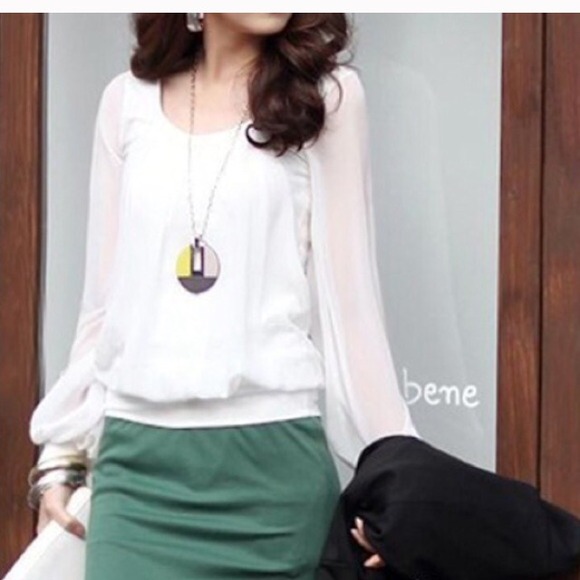 🌸 Lovely White Chiffon Blouse🌸