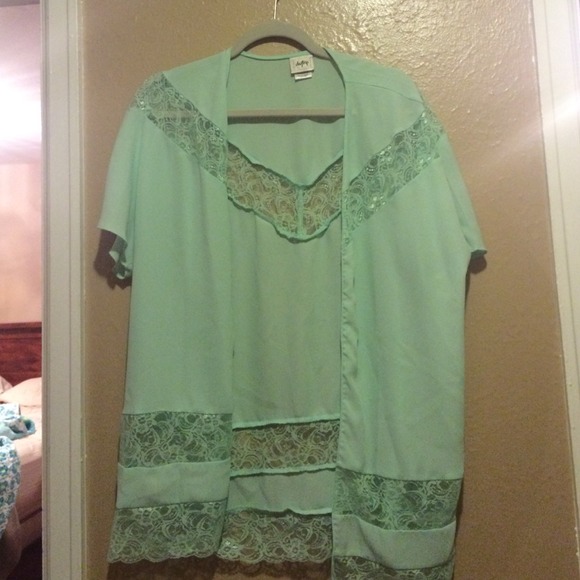 kimono top