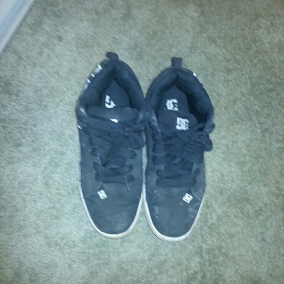 Mens dc sneakers
