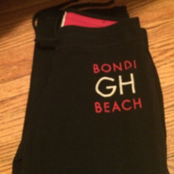 Gilly hicks yoga pants