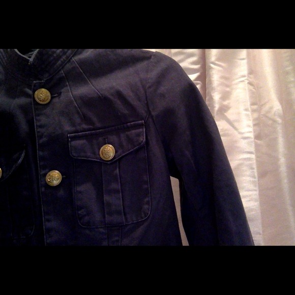 Coat - Picture 3 of 4