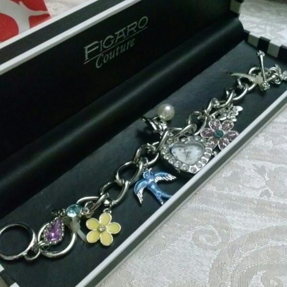SOLD!!! Figaro Couture Charm Bracelet