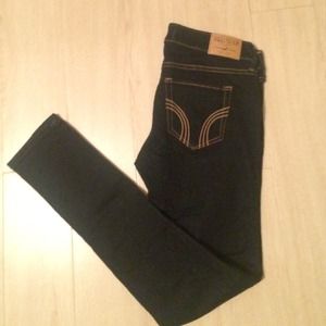 Hollister jeans/ ON HOLD