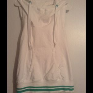 Hold bundle for @taryn_dean