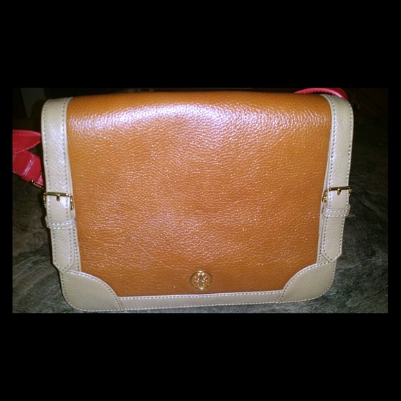 Tory Burch "Ally" Hobo (barely used w/tags)