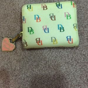 Dooney & Bourke wallet