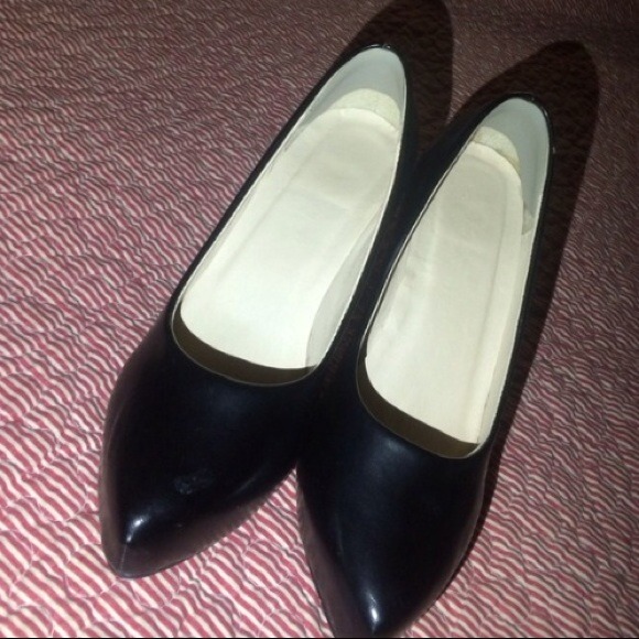 Black platform stiletto heels - Picture 2 of 2