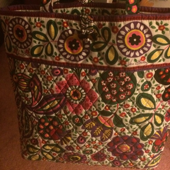 Tote - Picture 2 of 3