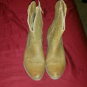 Light brown boots