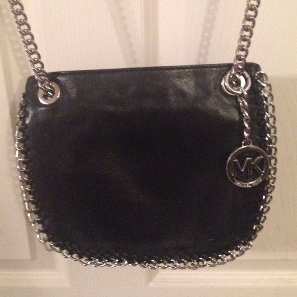 Michael kors crossbody