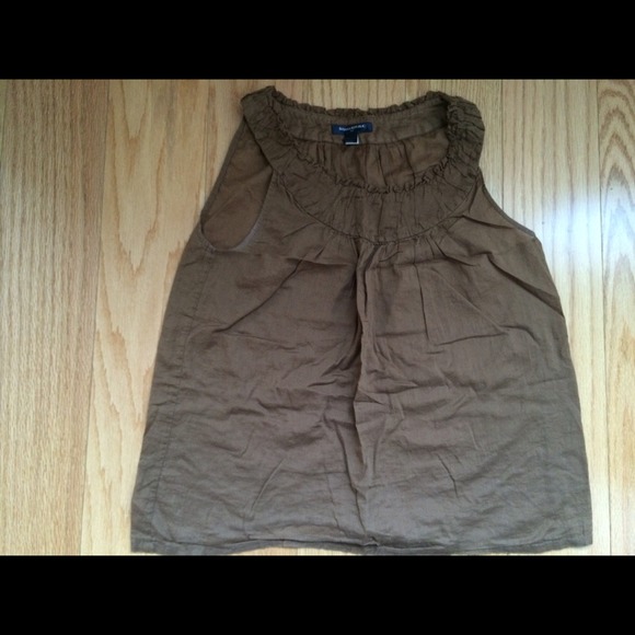 Banana republic Sleeveless top