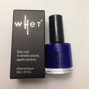 Whet nail polish in facetious