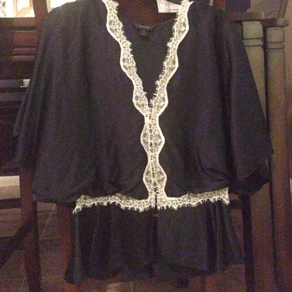 Express top - Picture 2 of 3