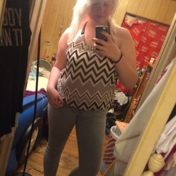 Pretty chevron tank