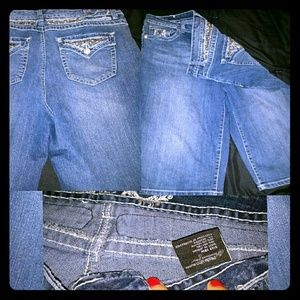 🚫 SOLD🚫 Beautiful and detailed crops