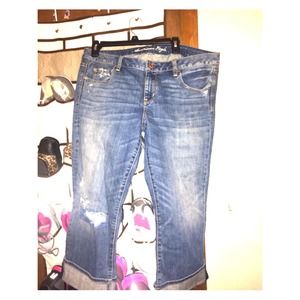 American Eagle Capris