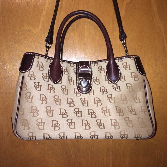 Dooney and Bourke bag