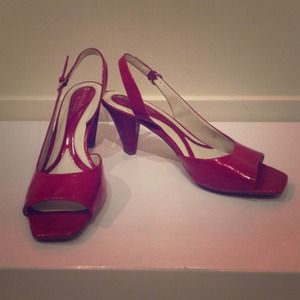 Naturalized Red Sandals