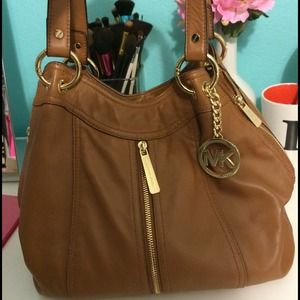 🌸AUTHENTIC Michael Kors Moxley Tote