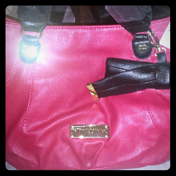 Large red Betsey Johnson hand bag