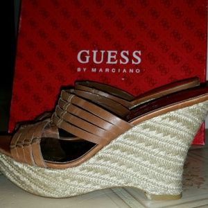 Guess wedges (brown)